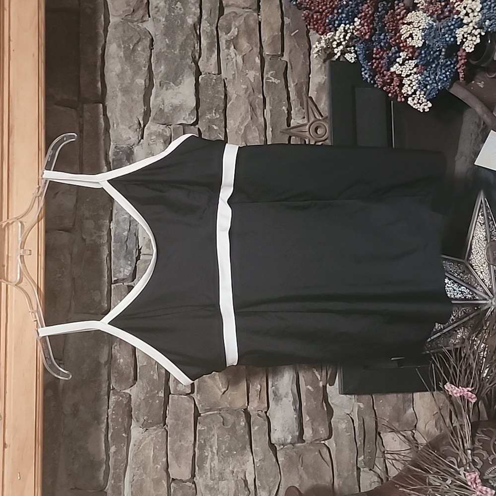 CATALINA SWIM DRESS SZ 3X 22/24 see measurements